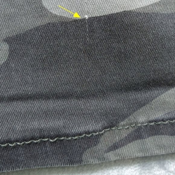 Democracy Absolution Camo Gray Olive Green Mid Rise Shorts Tummy Control Stretch - Picture 10 of 10